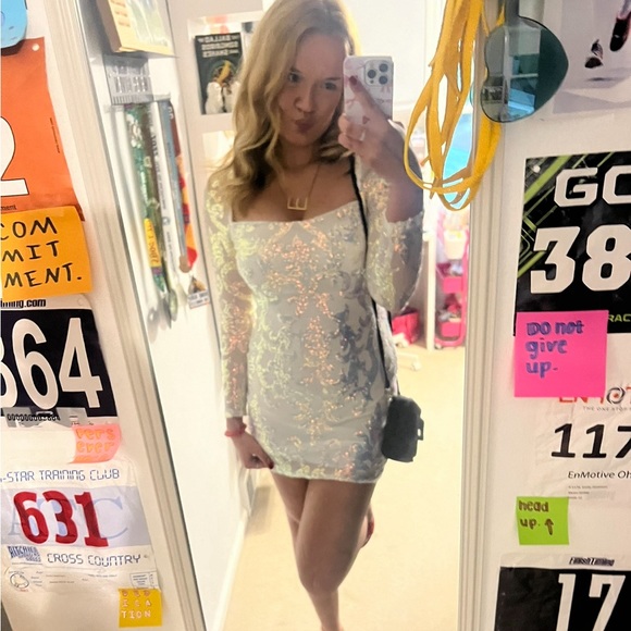 Meet your Posher, Emily - Picture 2 of 7